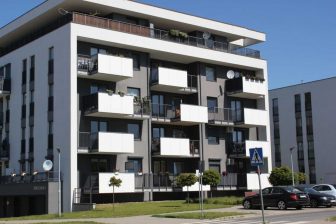 Docieplenie elewacji i dachów budynki wielorodzinne Oś. Diamentowe Konin