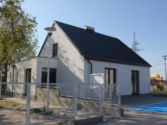 Miejsce spotkań i biblioteka ul. Rataja Ostrów Wlkp (3)